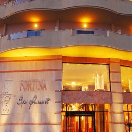 Fortina Spa Resort Sliema Exterior foto The hotel's entrance