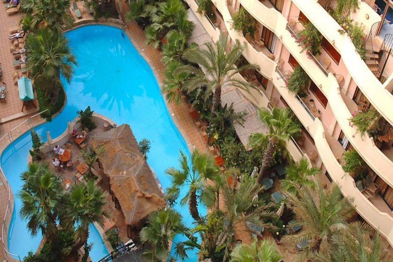Fortina Spa Resort Sliema Exterior foto The interior of the hotel