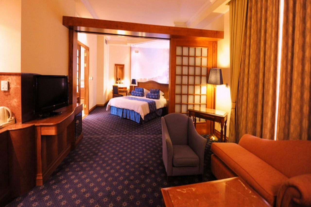 Fortina Spa Resort Sliema Exterior foto Suite